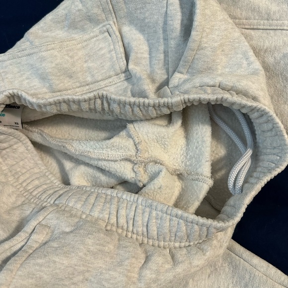 Heather cloud white TNA cargo sweats - Picture 9 of 11